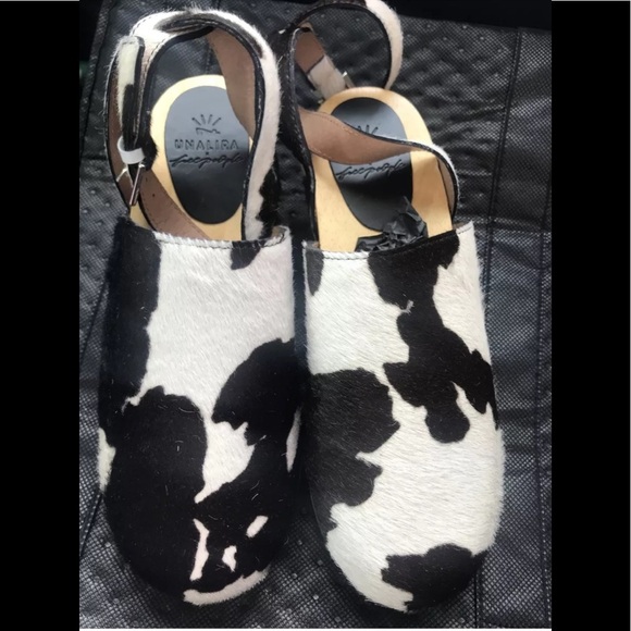 New Free People Unalira Cow Hair Clogs size 7 or 8 - Picture 4 of 15